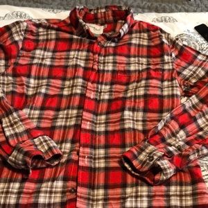 Your holiday flannel shirt right here!!